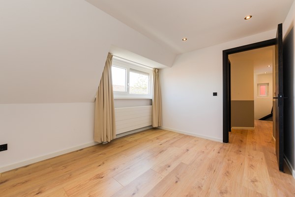 Medium property photo - Jacob van Lennepstraat, 3117 SH Schiedam